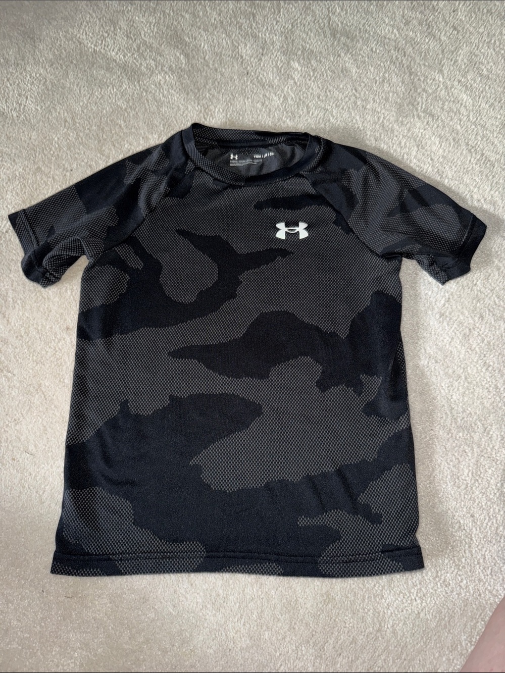Under Armour Black & Charcoal Camo Performance Tee boys shirt